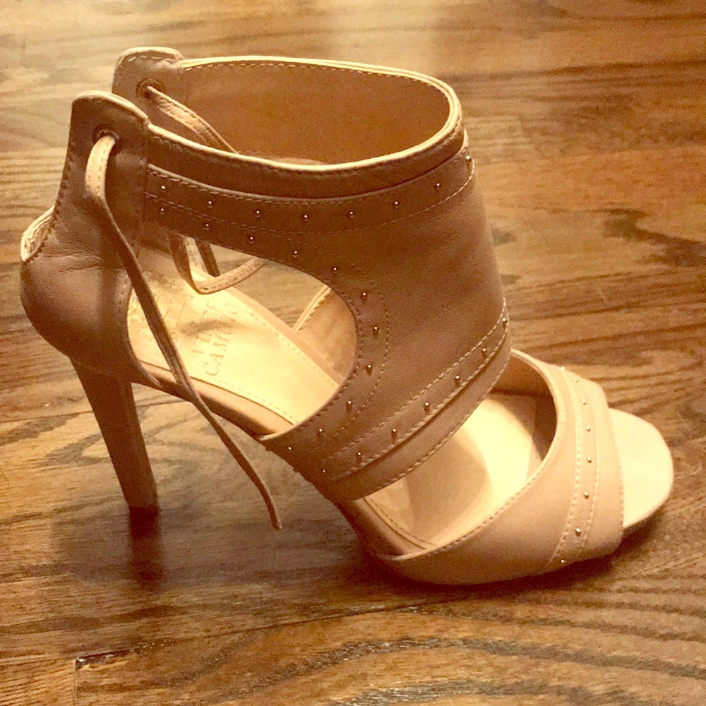 Vince Camuto size 7 sandals